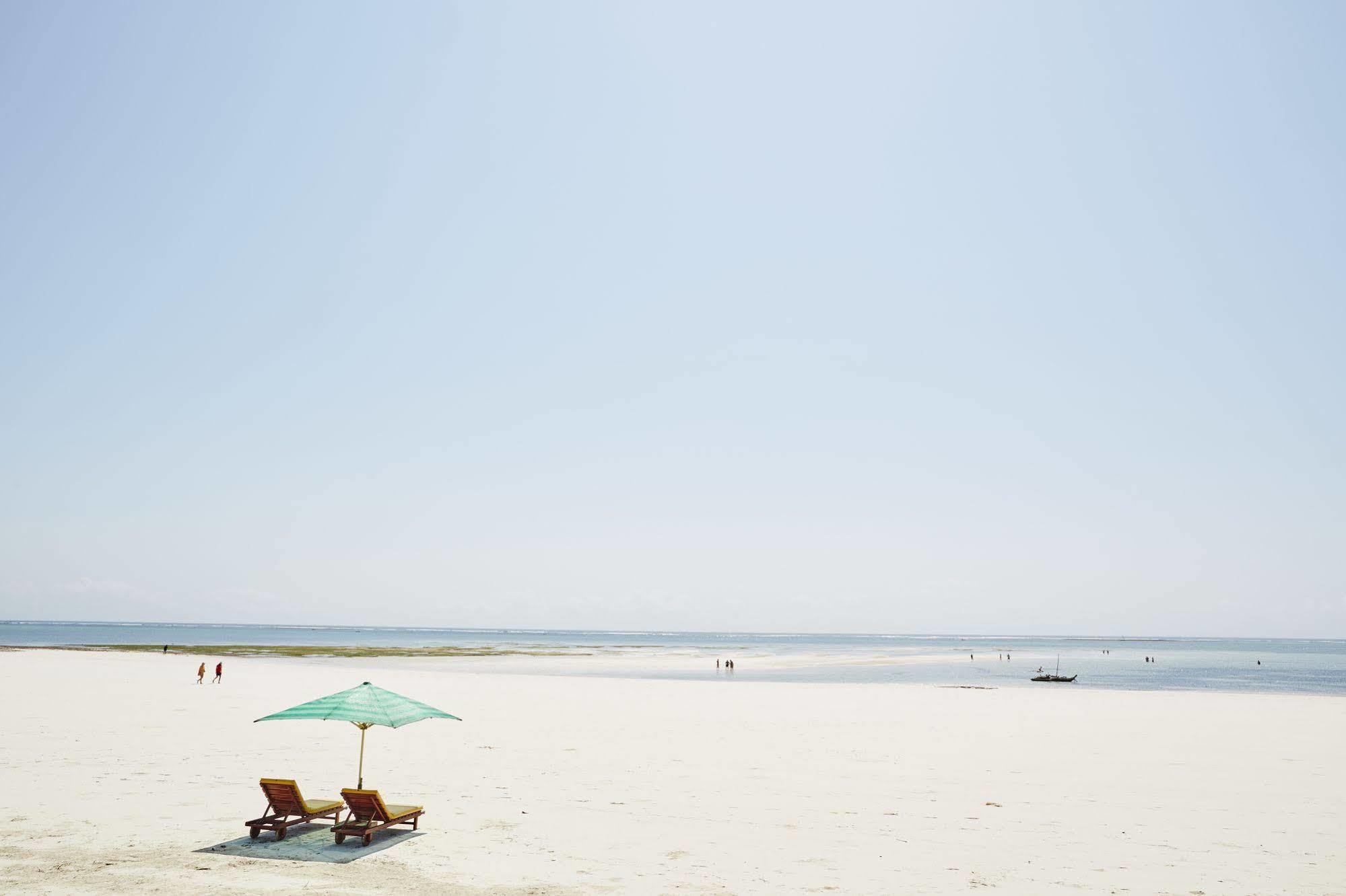 Neptune Village Beach Resort & Spa Galu Екстериор снимка